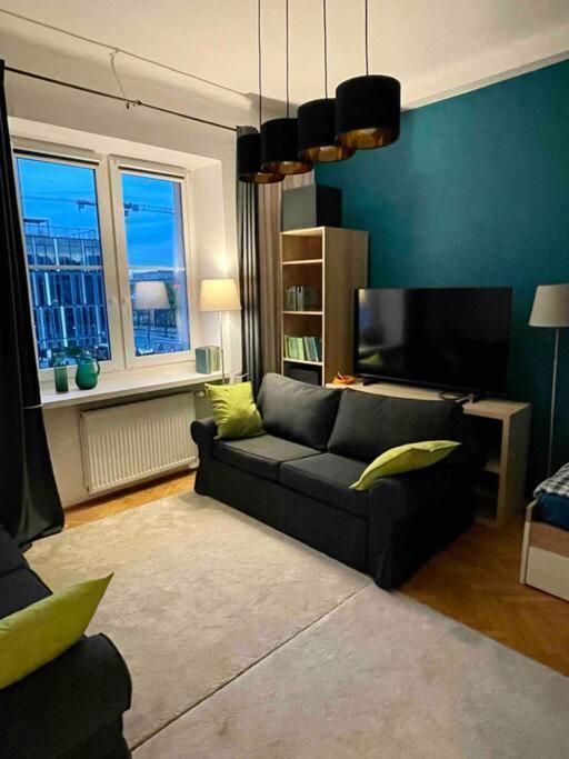 Super Square Metro X2 Fast Wifi 55'Tv Netflix Hbo Appletv+ Amazontv Appartement Warschau Buitenkant foto