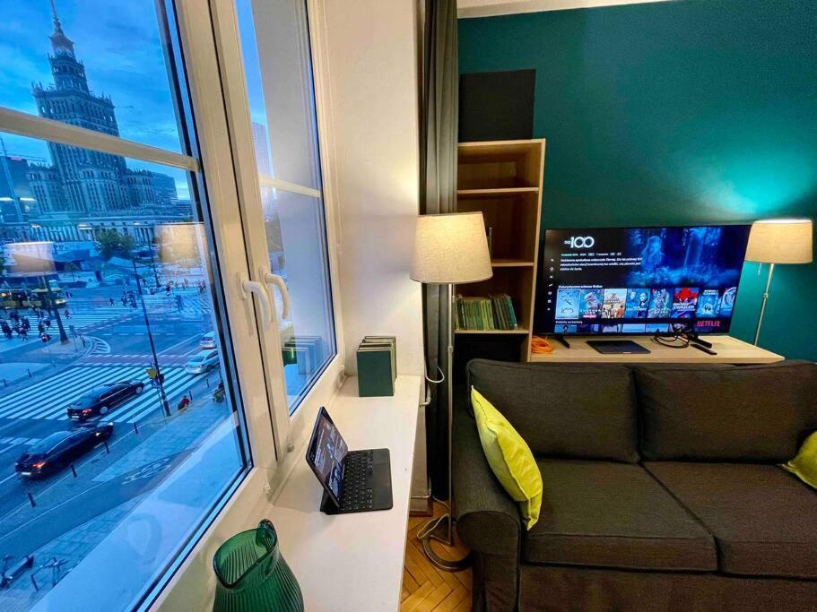 Super Square Metro X2 Fast Wifi 55'Tv Netflix Hbo Appletv+ Amazontv Appartement Warschau Buitenkant foto