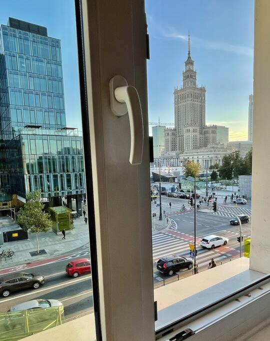 Super Square Metro X2 Fast Wifi 55'Tv Netflix Hbo Appletv+ Amazontv Appartement Warschau Buitenkant foto